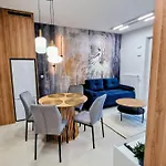 Luxury In 15 Tobaco Park&atlas Arena Daire