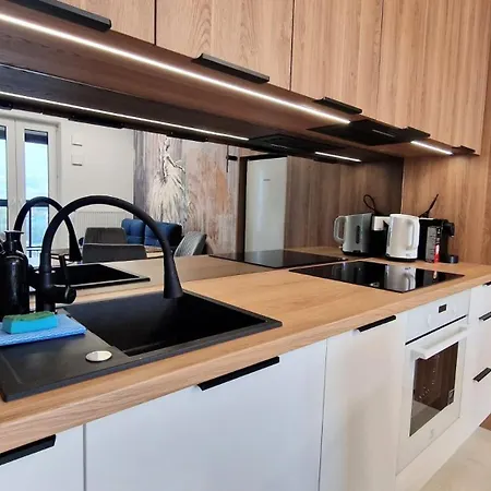 Luxury In 15 Tobaco Park&atlas Arena Apartment Lodz