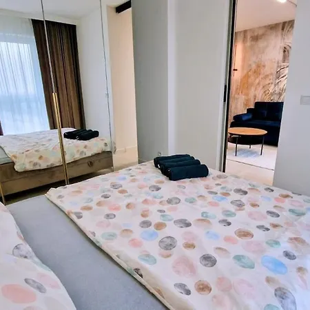 Apartmán Luxury In 15 Tobaco Park&atlas Arena Lodž