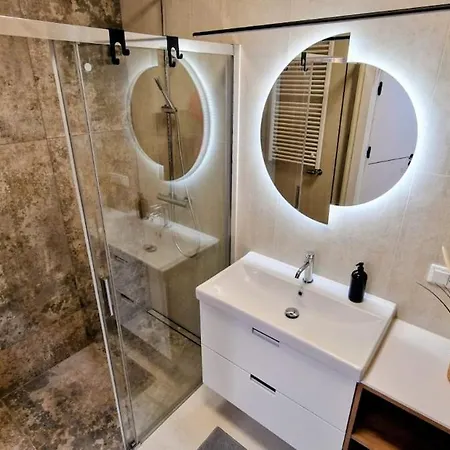 Apartmán Luxury In 15 Tobaco Park&atlas Arena *