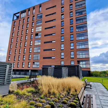 Luxury In 15 Tobaco Park&atlas Arena