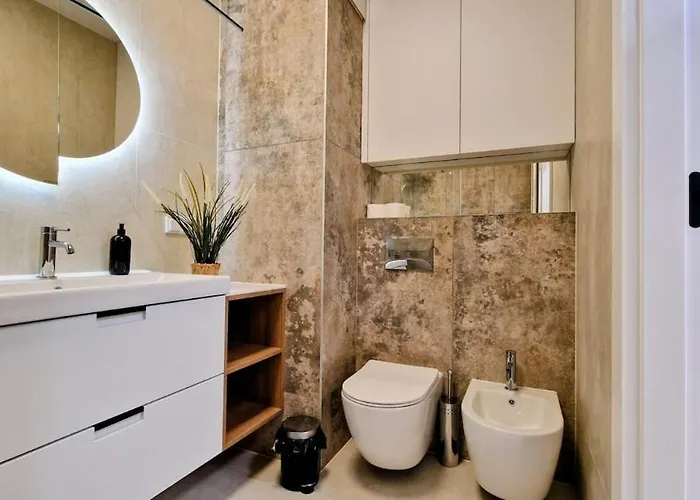 Luxury In 15 Tobaco Park&atlas Arena Лодзь