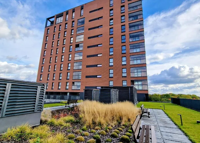 Luxury In 15 Tobaco Park&atlas Arena