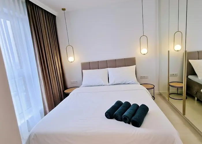 Luxury In 15 Tobaco Park&atlas Arena Апартаменти